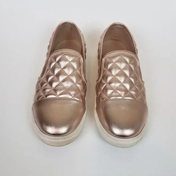 Steve Madden Zaander Pink Rose Gold Shiny Faux Leather Slip On Loafers - Picture 2 of 16